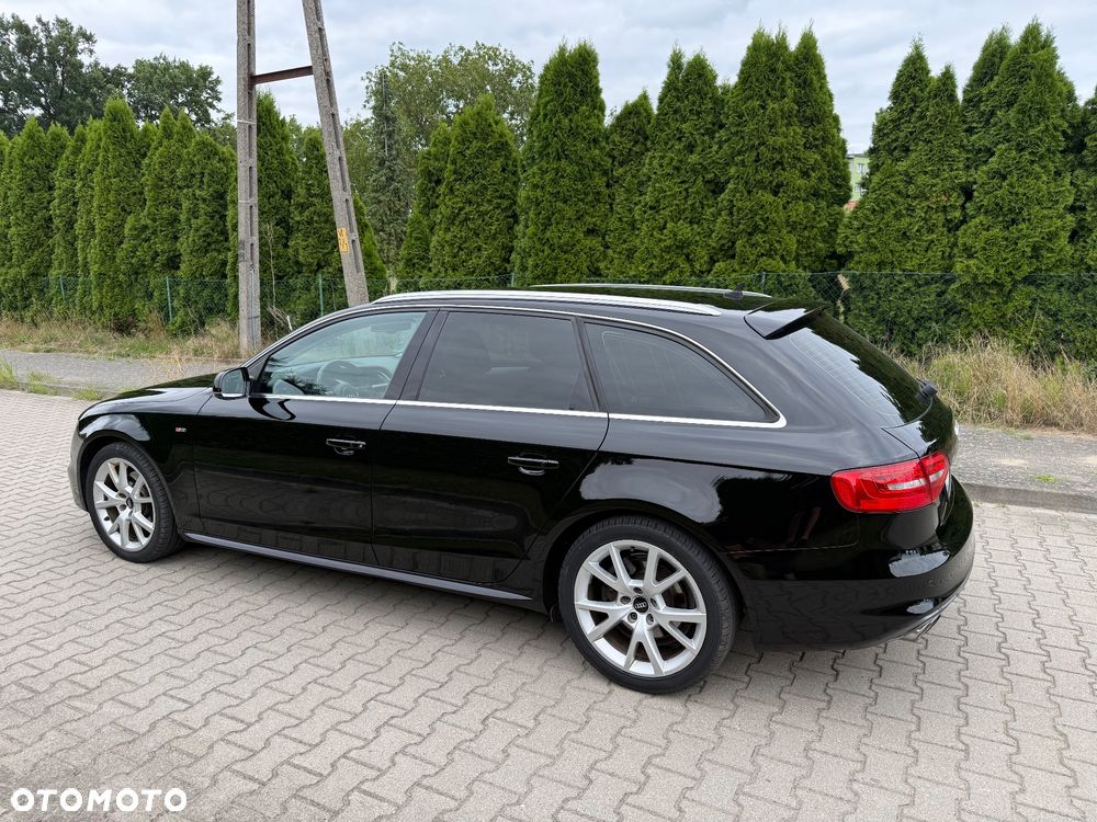 Audi A4 Avant 2.0 TDI DPF clean diesel multitronic S line Sportpaket - 3