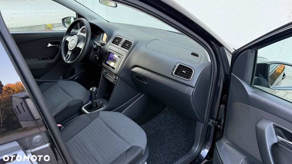 Volkswagen Polo - 30
