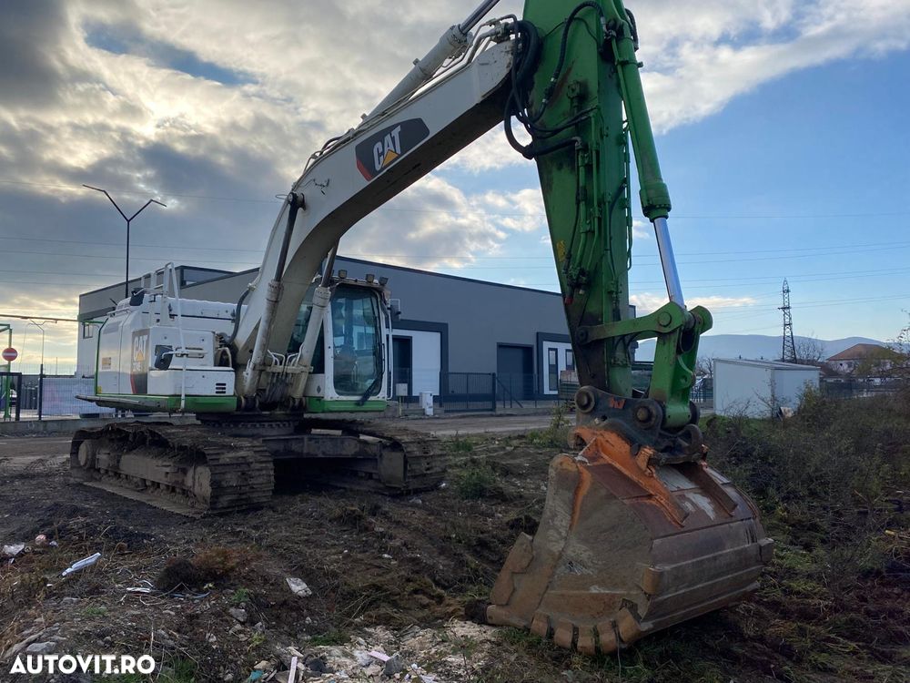 Caterpillar 324E - 3