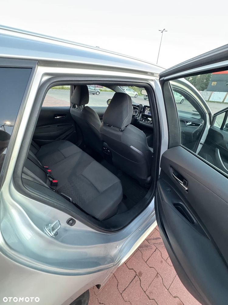 Toyota Corolla 1.8 Hybrid GPF Comfort - 16