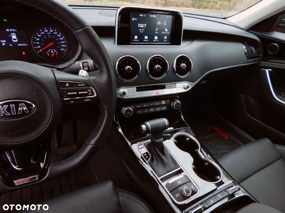 Kia Stinger - 20