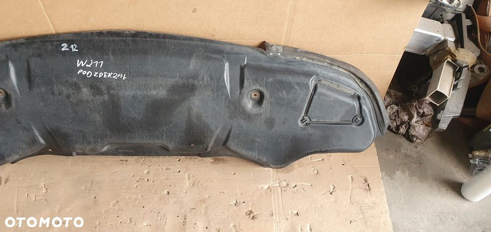 Osłona płyta pod zderzak przód Mercedes R-Klasa W251 A2115203023 - 3