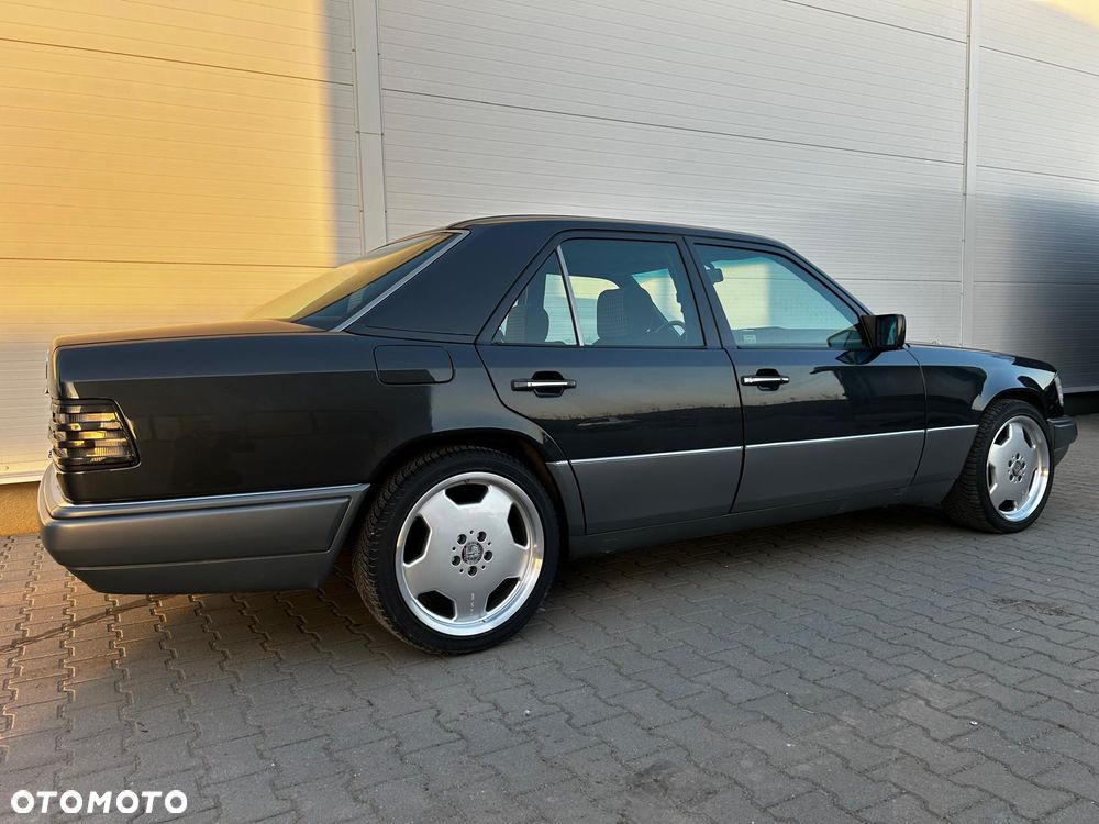 Mercedes-Benz W124 (1984-1993) - 9