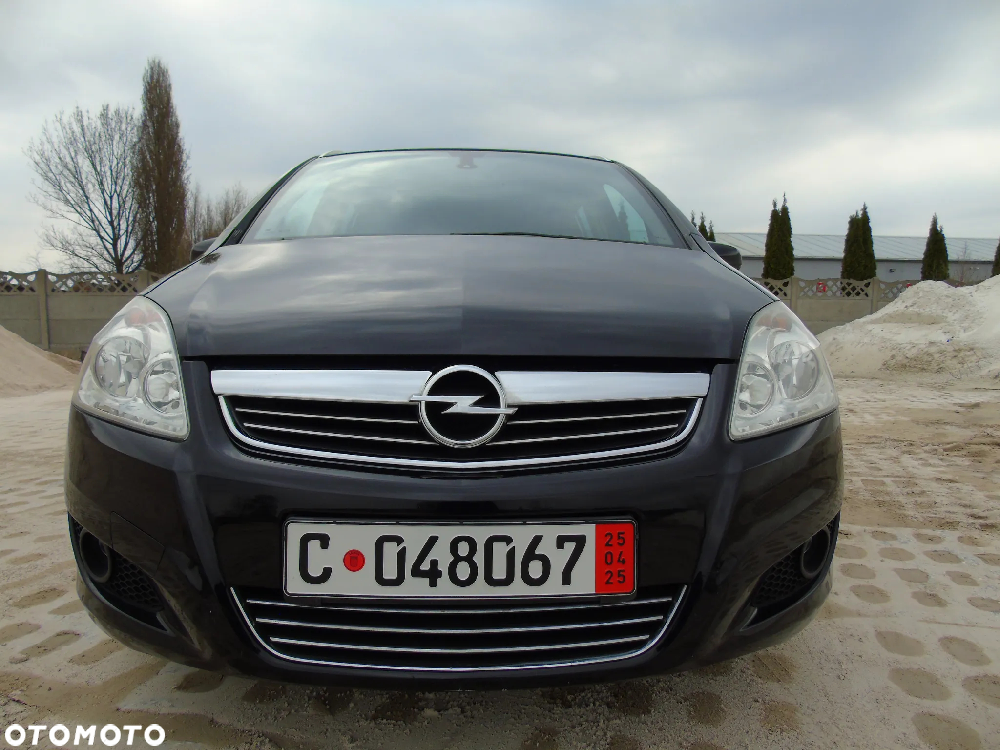 Opel Zafira 1.8 Navi - 8