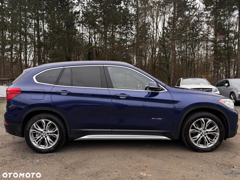 BMW X1 xDrive28i xLine - 4