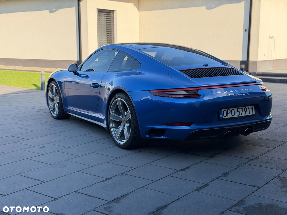 Porsche 911 Carrera 4S PDK - 2