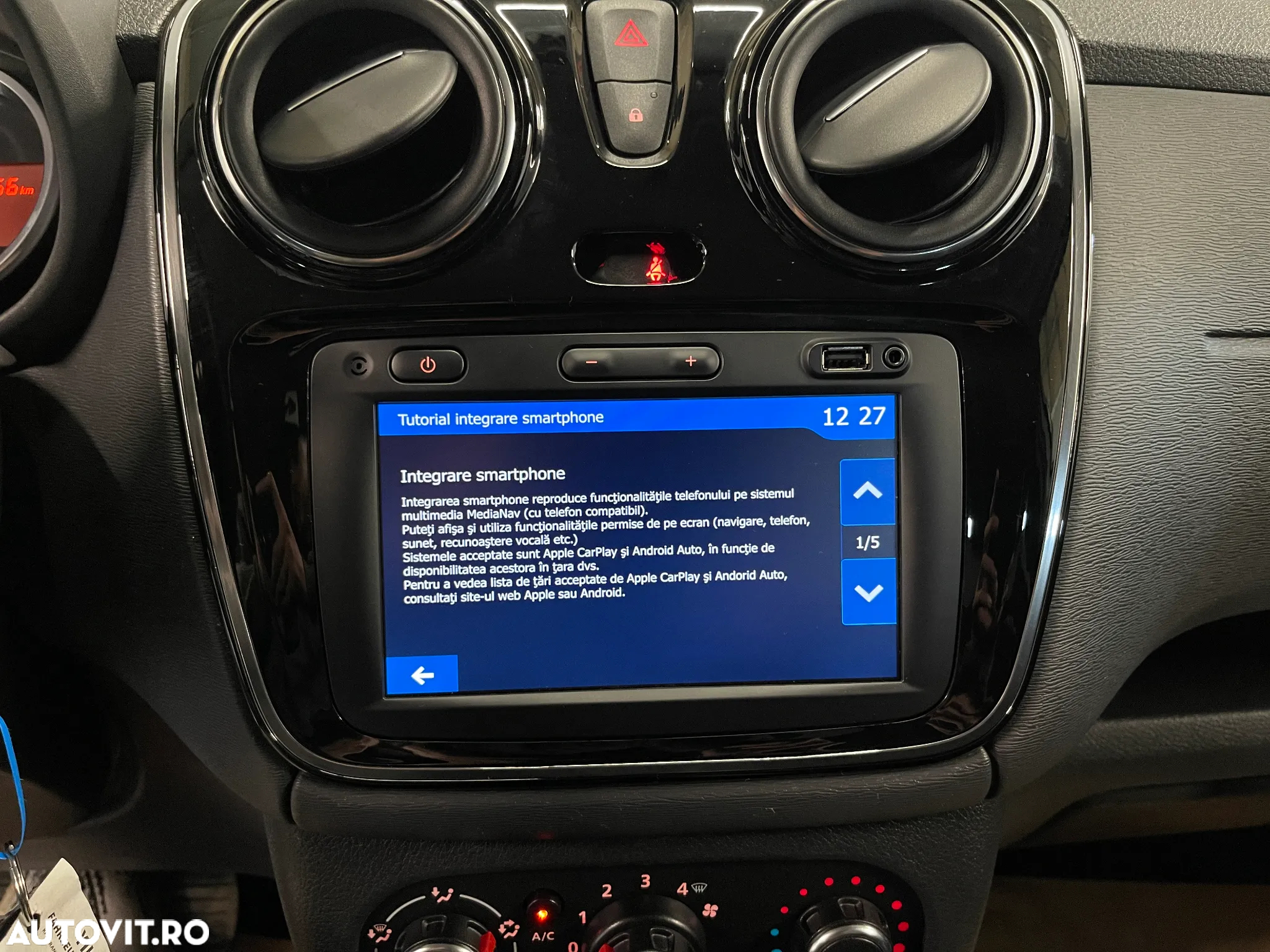 Dacia Lodgy 1.5 Blue dCi Stepway - 15