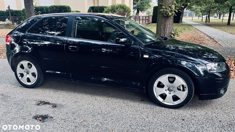 Audi A3 3-drzwiowe 2.0 TDI DPF Ambition - 2