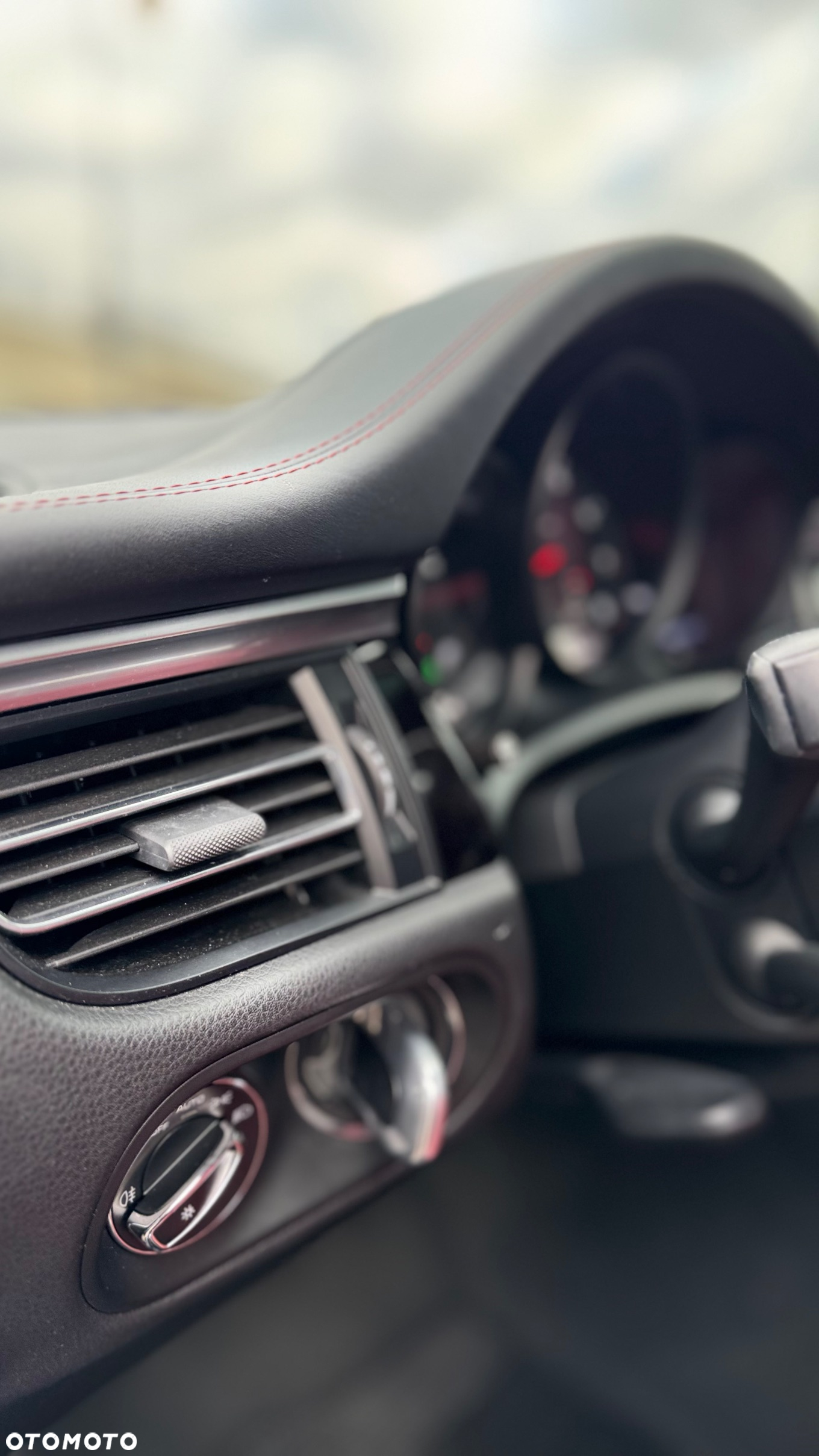 Porsche Macan Standard - 16