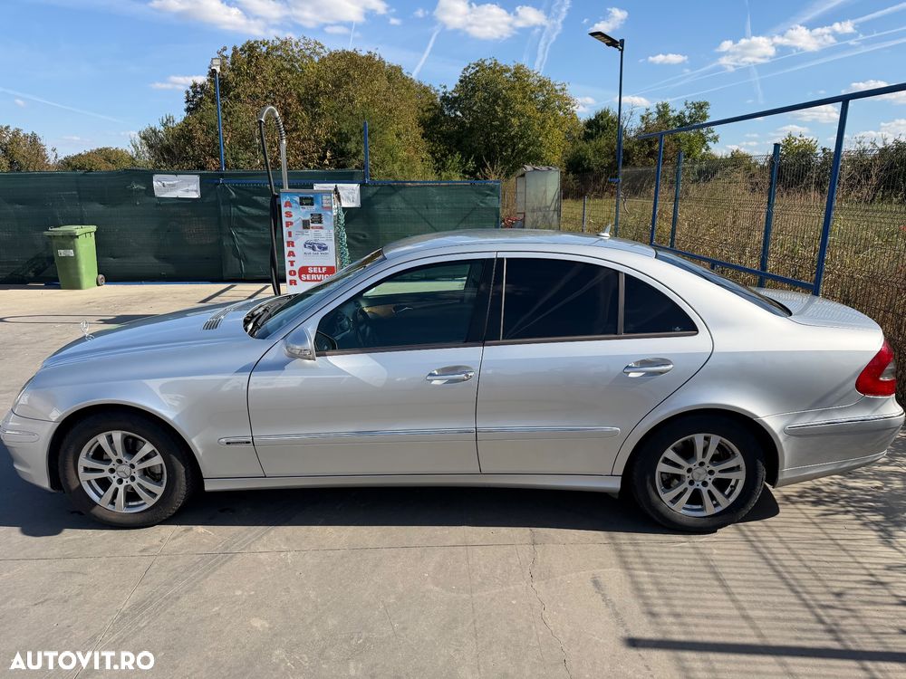 Mercedes-Benz E - 4
