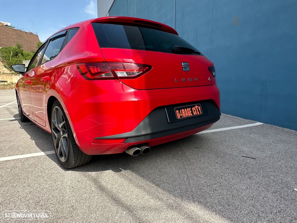 SEAT Leon 2.0 TDI DPF S&S FR - 9