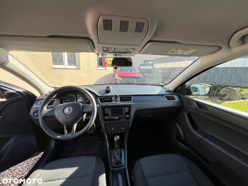 Skoda RAPID 1.2 TSI Ambition DSG - 14