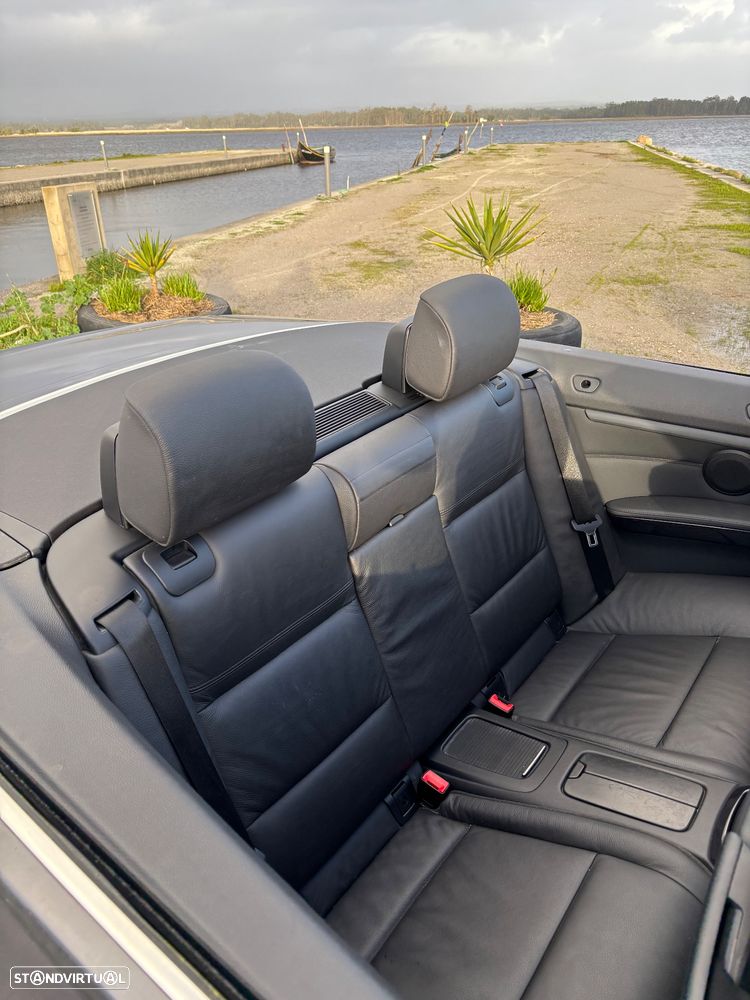 BMW 320 i Cabrio - 4