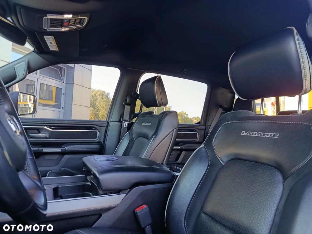 Dodge RAM 5.7 4x4 - 25