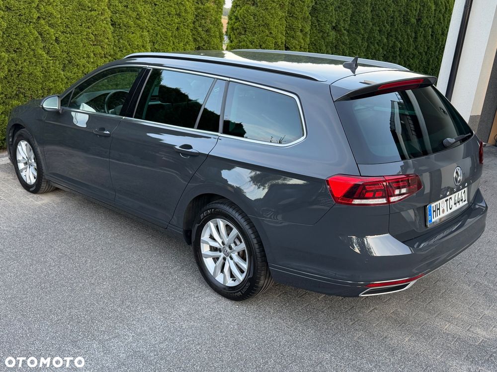 Volkswagen Passat 1.6 TDI SCR DSG Business - 15