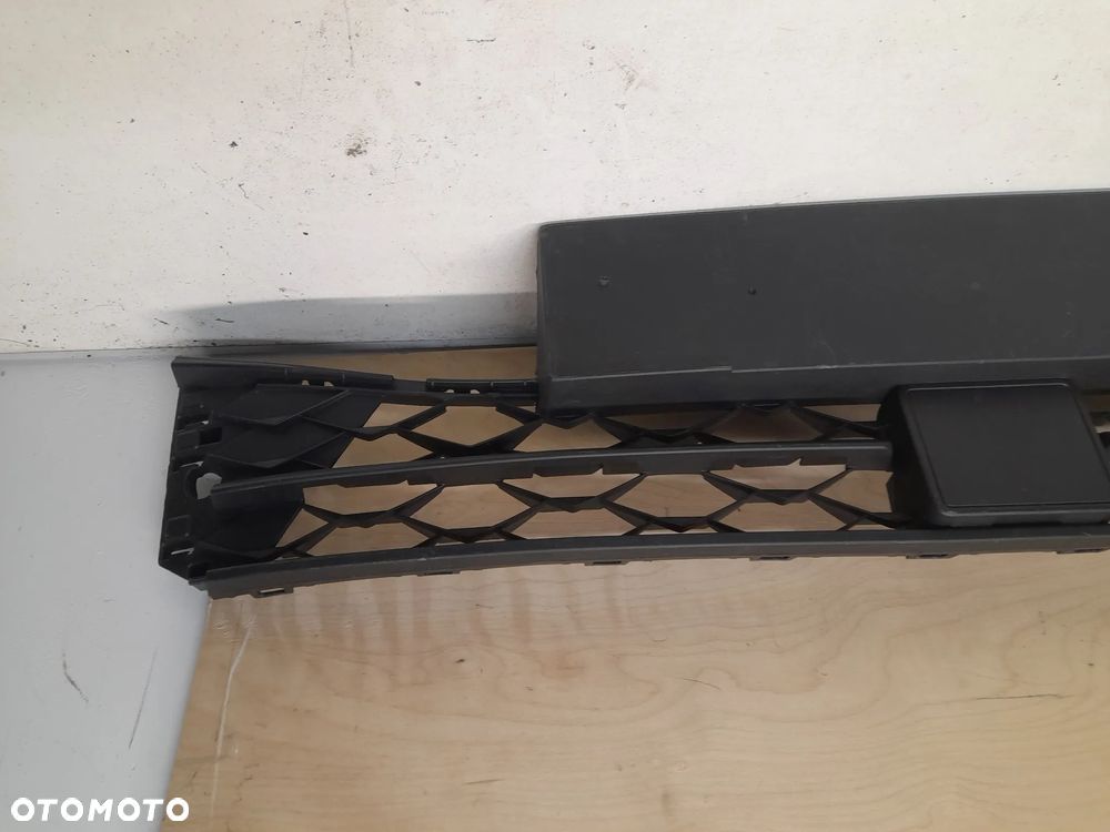 SEAT LEON IV 4 KRATKA ŚRODKOWA ATRAPA GRILL ZDERZAKA PRZÓD 5FA853667 - 5