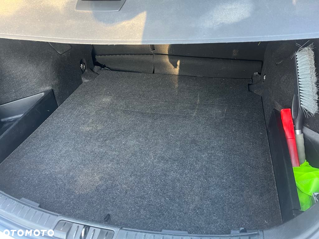 Toyota Auris 1.4 D-4D Active - 8
