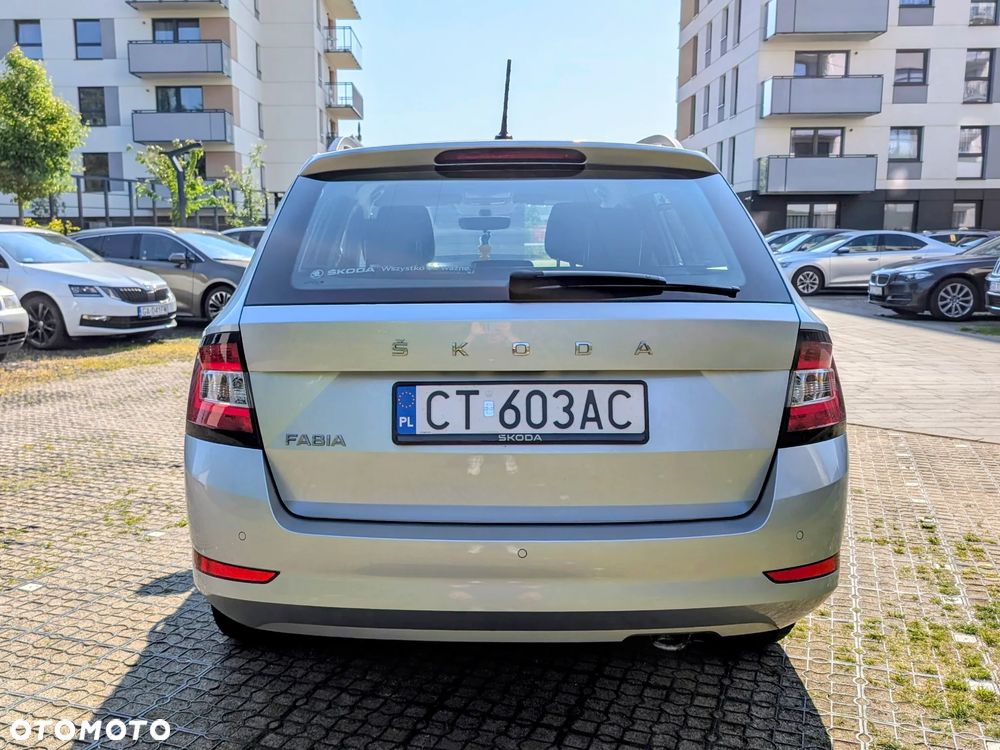 Skoda Fabia 1.0 TSI Ambition - 7