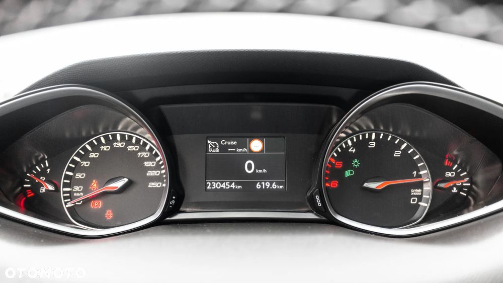 Peugeot 308 SW 1.6 BlueHDi Business Line S&S - 16