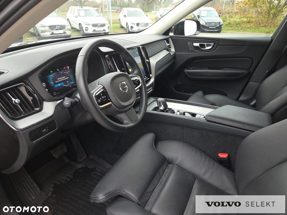 Volvo XC 60 B5 B AWD Plus Dark - 10