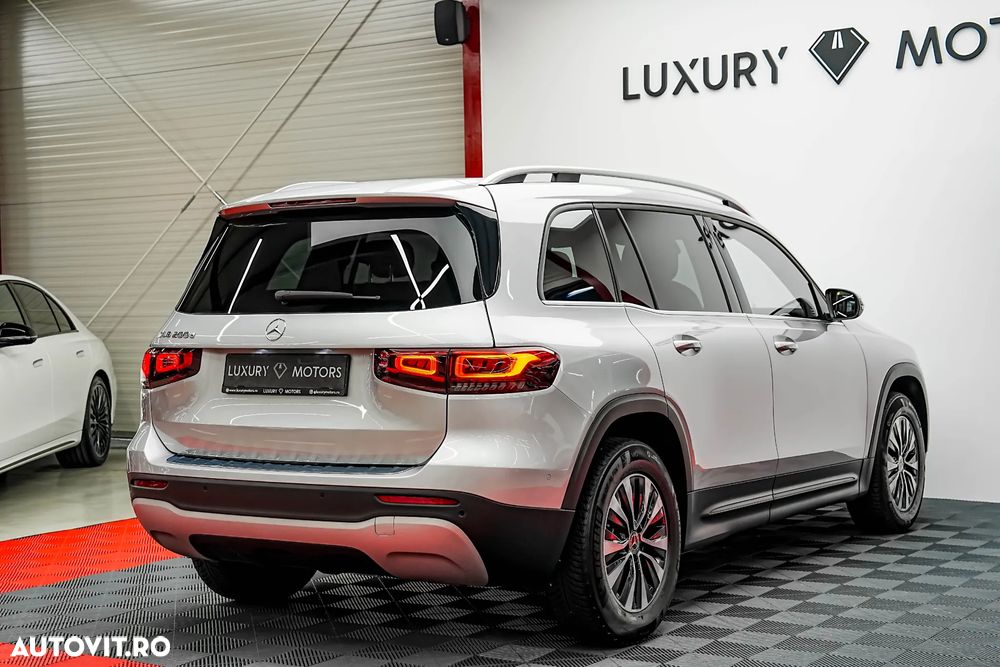 Mercedes-Benz GLB 200 d 4MATIC 8G-DCT Progressive - 15