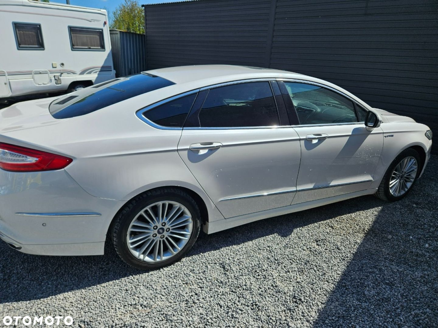 Ford Mondeo - 20