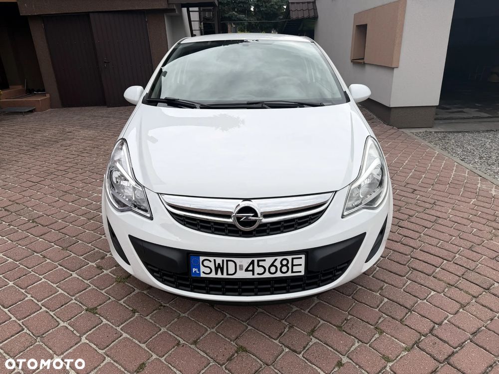 Opel Corsa 1.2 16V Essentia - 37