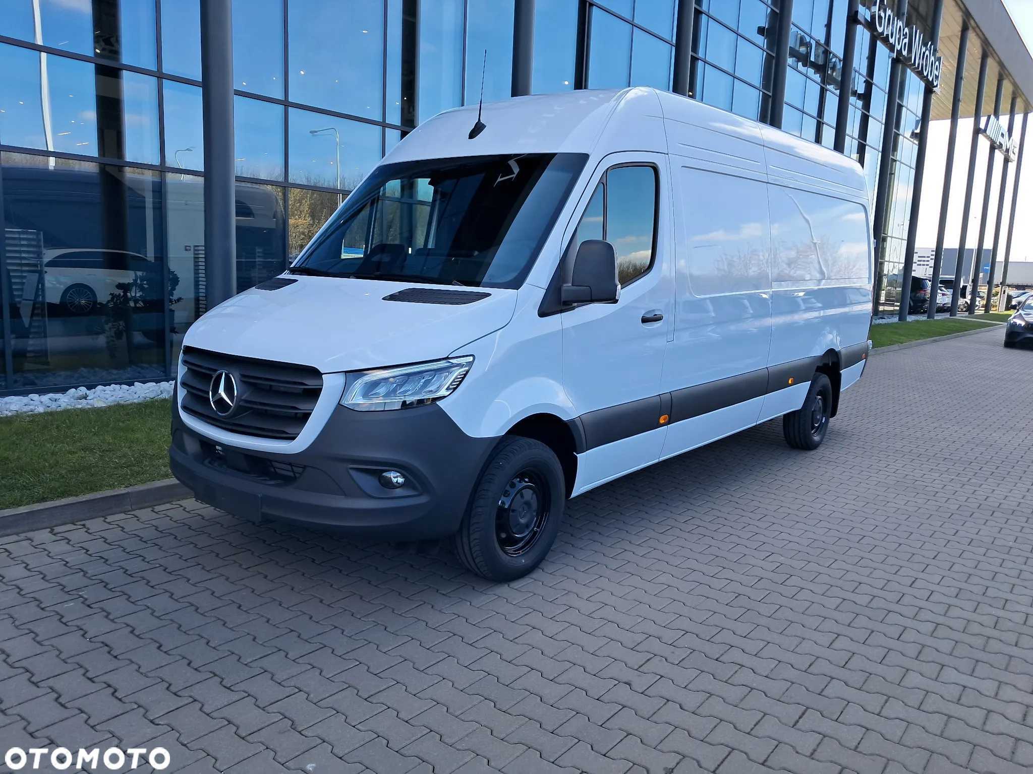 Mercedes-Benz Sprinter 317 CDI Furgon PRO długi 4325 mm L3H2 - 3