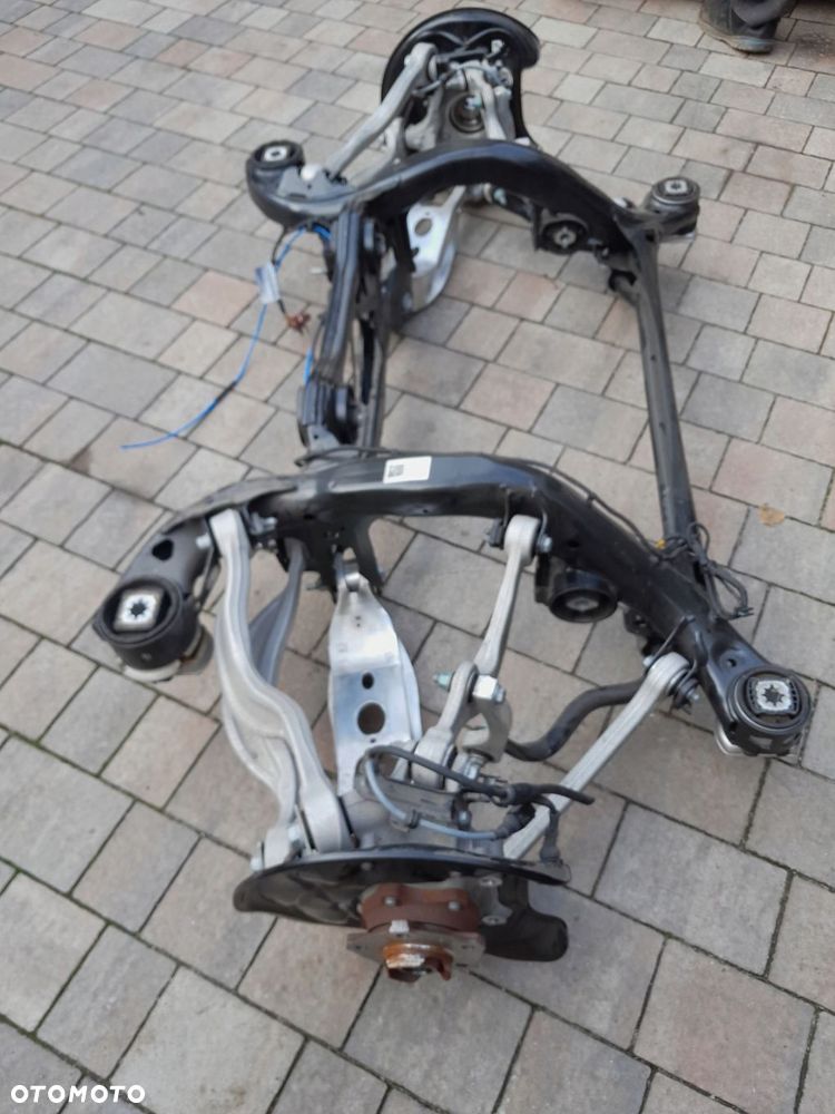 audi e-tron 4ke 55 wózek sanki zawieszenie tył tylne - 3