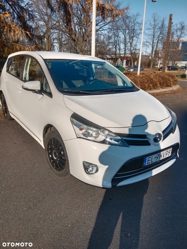 Toyota Verso 1.6 5-Sitzer Comfort - 1