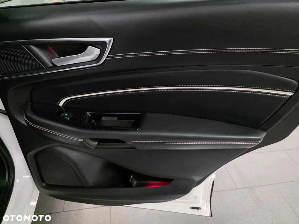 Ford Edge 2.0 EcoBlue Twin-Turbo 4WD ST-Line - 23