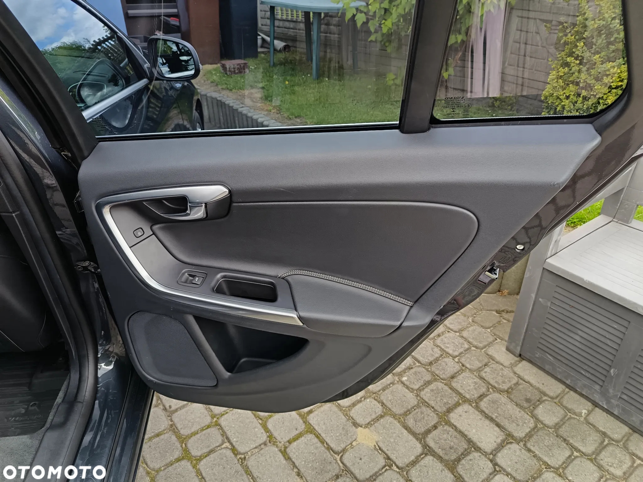 Volvo V60 T6 AWD R-Design Summum - 26