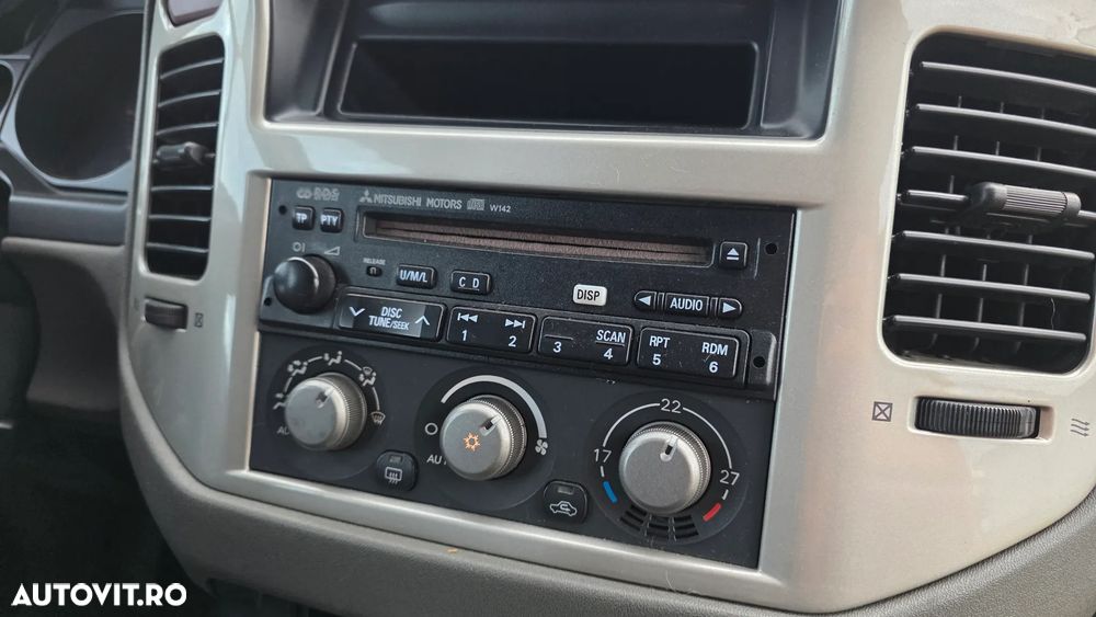 Mitsubishi Pajero 3.2 DI-D Automatik Dakar - 13