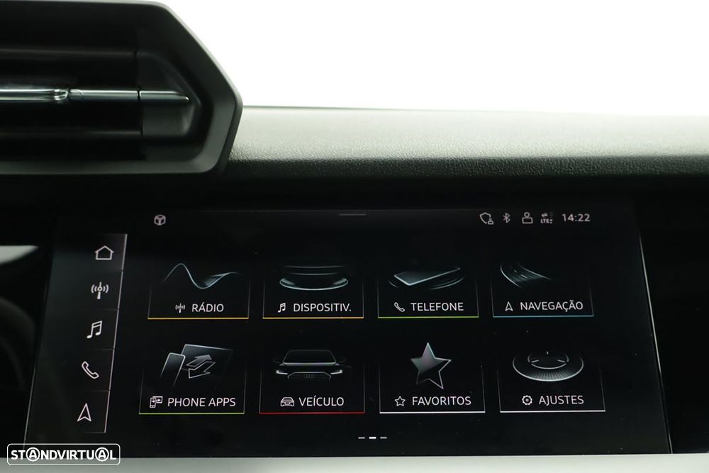 Audi A3 Sportback 45 TFSIe S line - 11