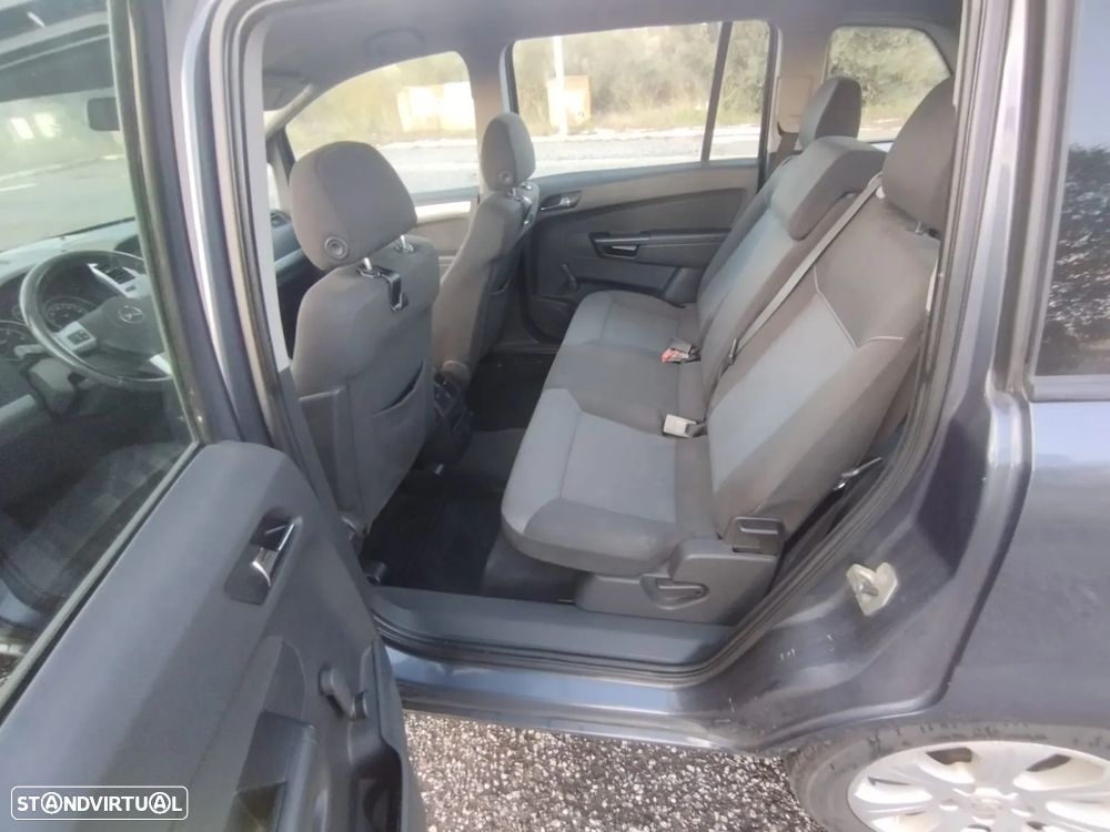 Opel Zafira-e Life - 9