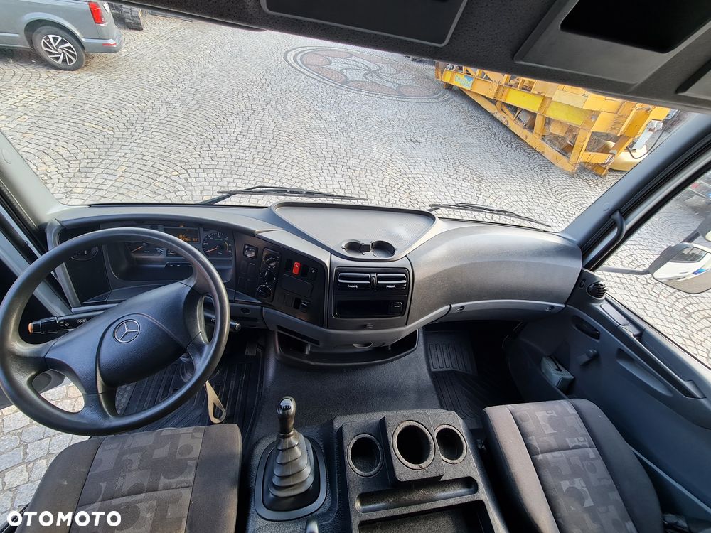 Mercedes-Benz Atego - 13