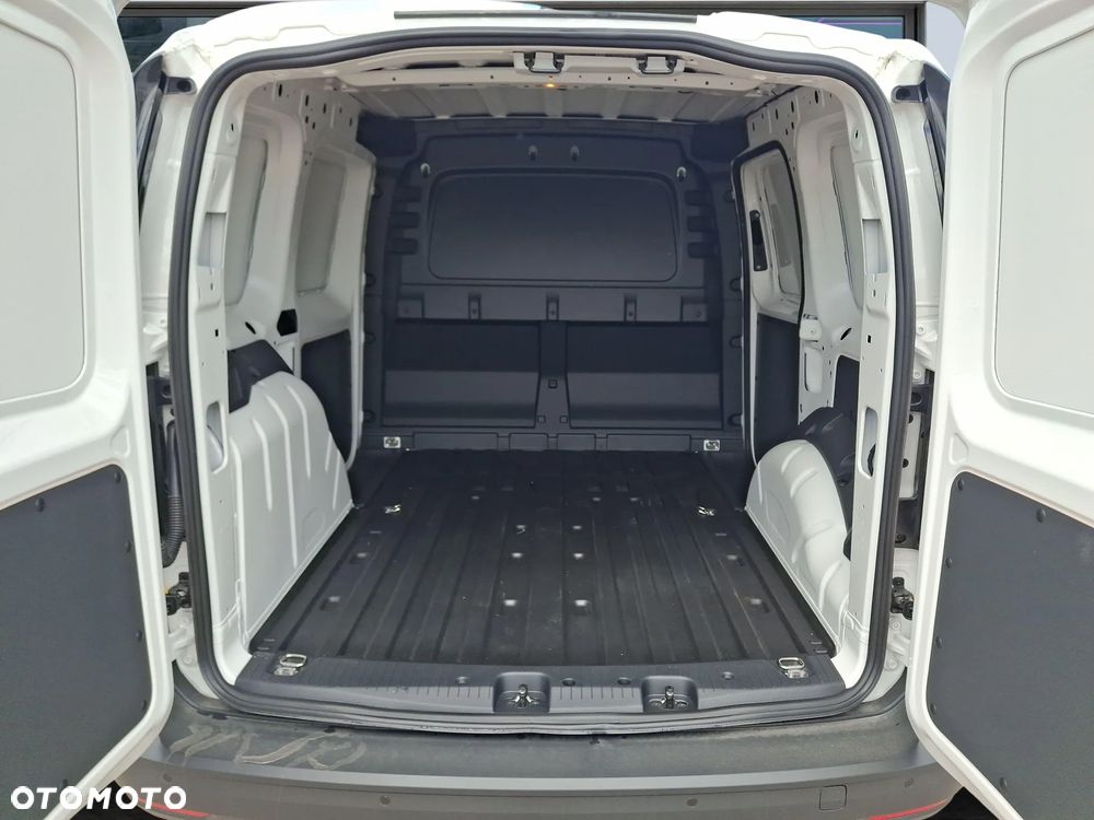 Volkswagen Caddy - 38