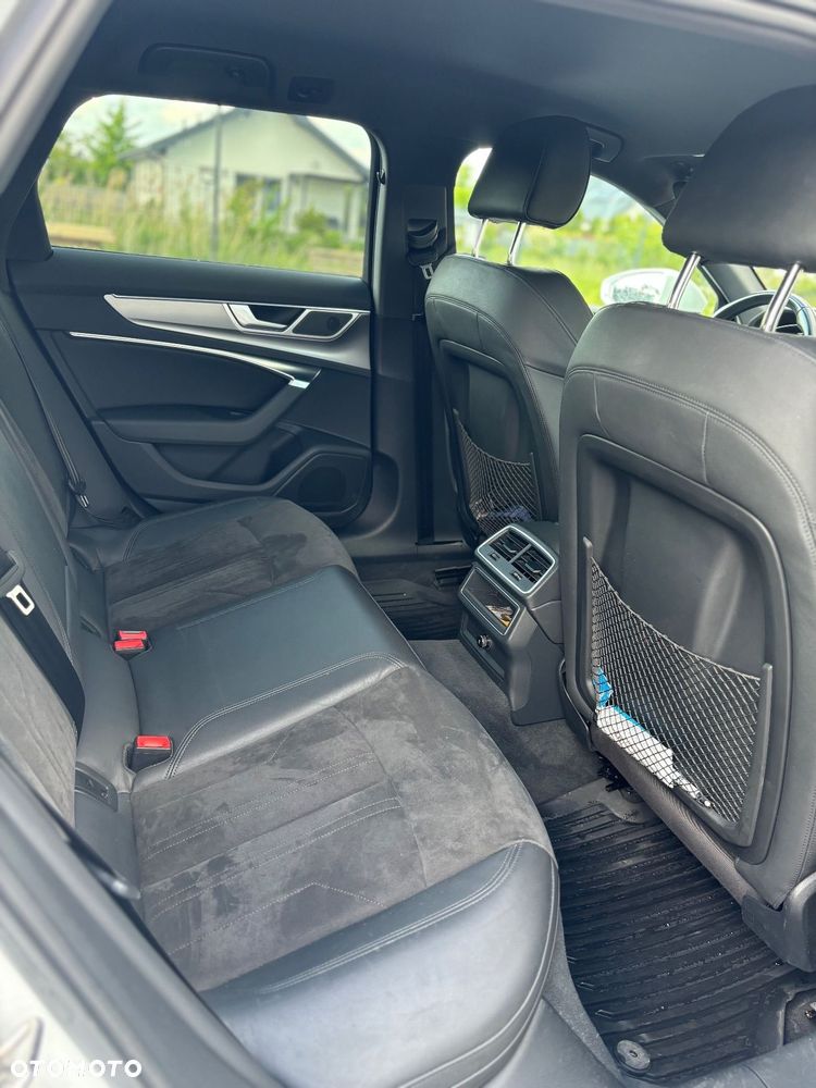 Audi A6 - 4