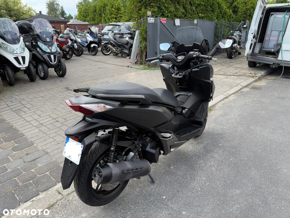 Honda NSS - 4