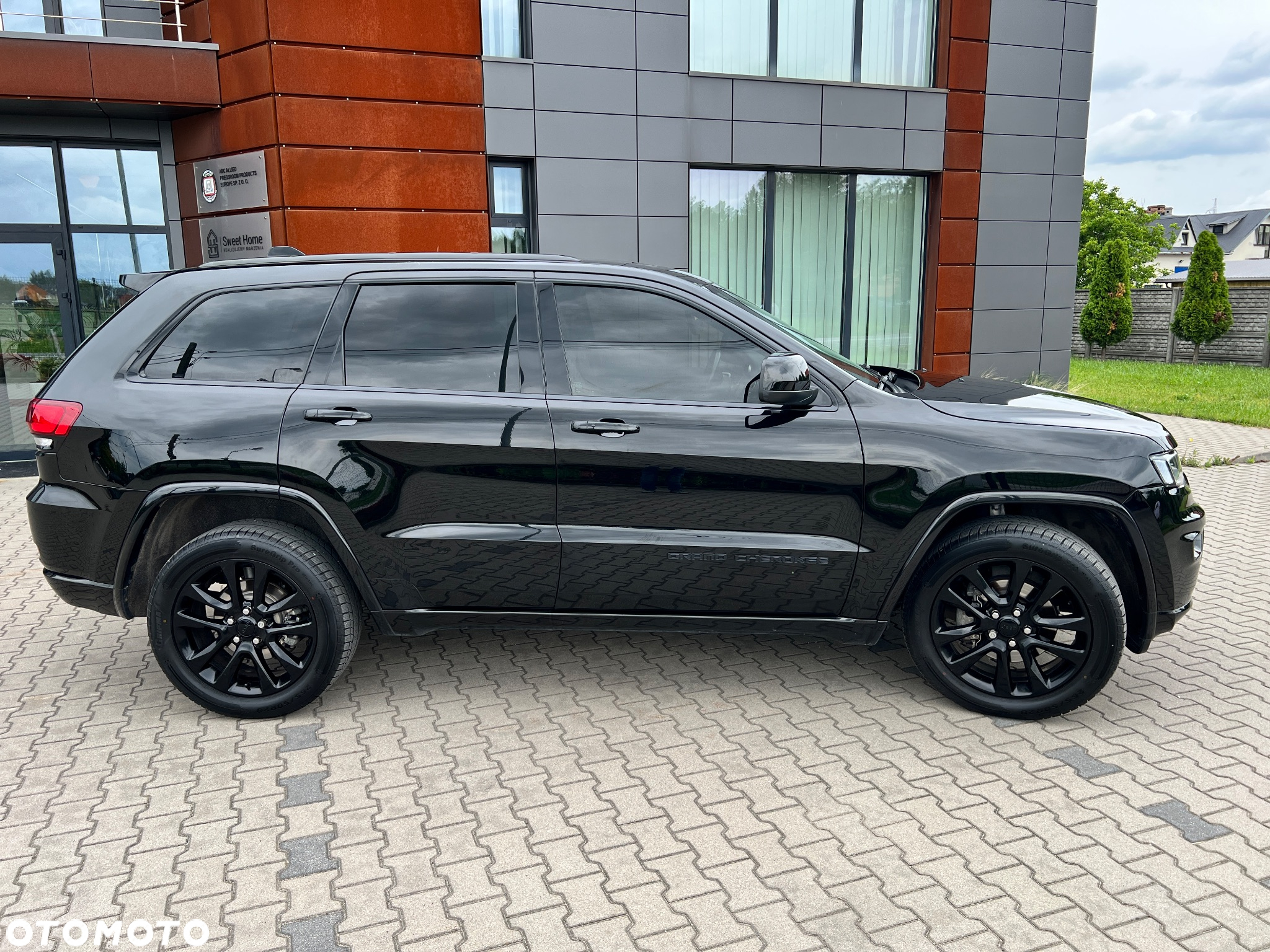 Jeep Grand Cherokee - 2