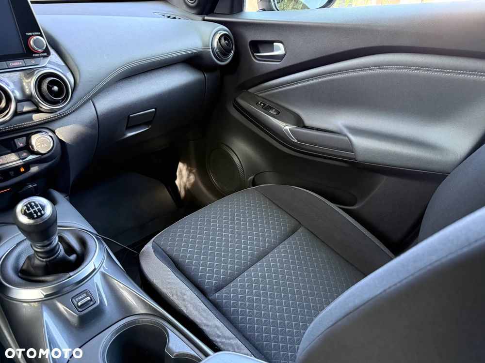 Nissan Juke 1.0 DIG-T N-Connecta - 25