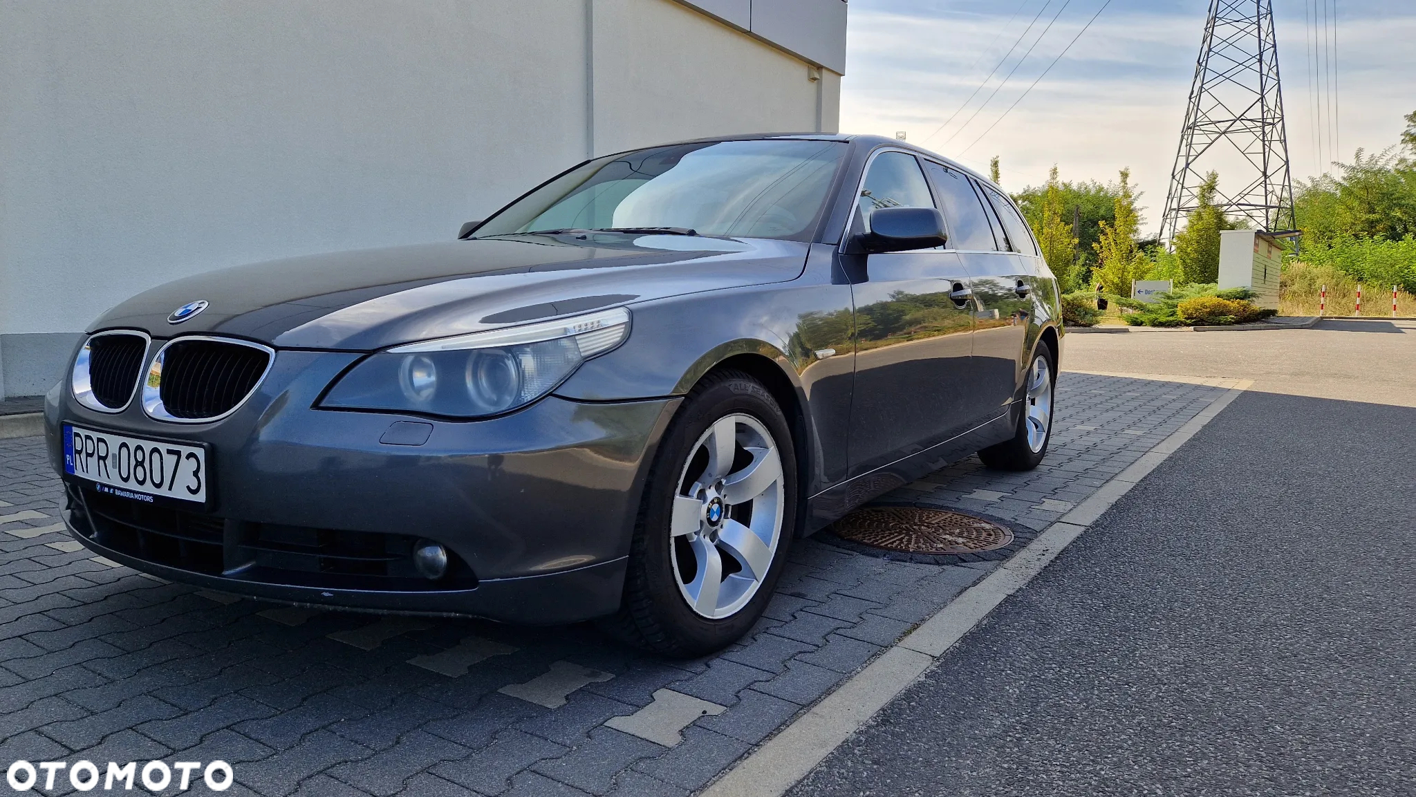 BMW Seria 5 - 16