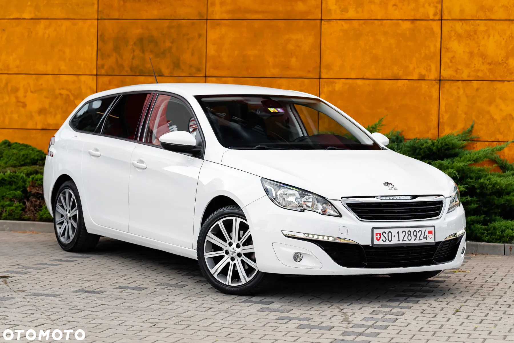 Peugeot 308 SW PureTech 130 Allure - 2