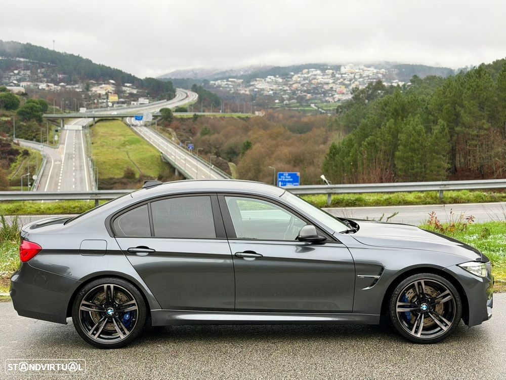 BMW M3 Auto - 3