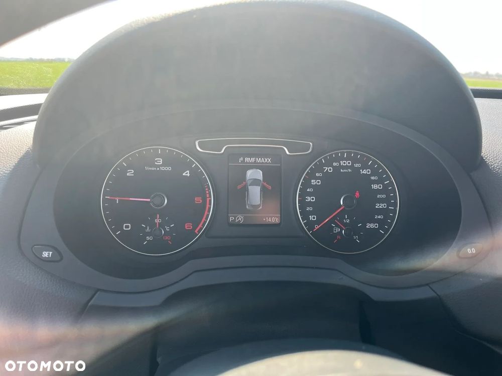 Audi Q3 2.0 TDI Quattro S tronic - 16