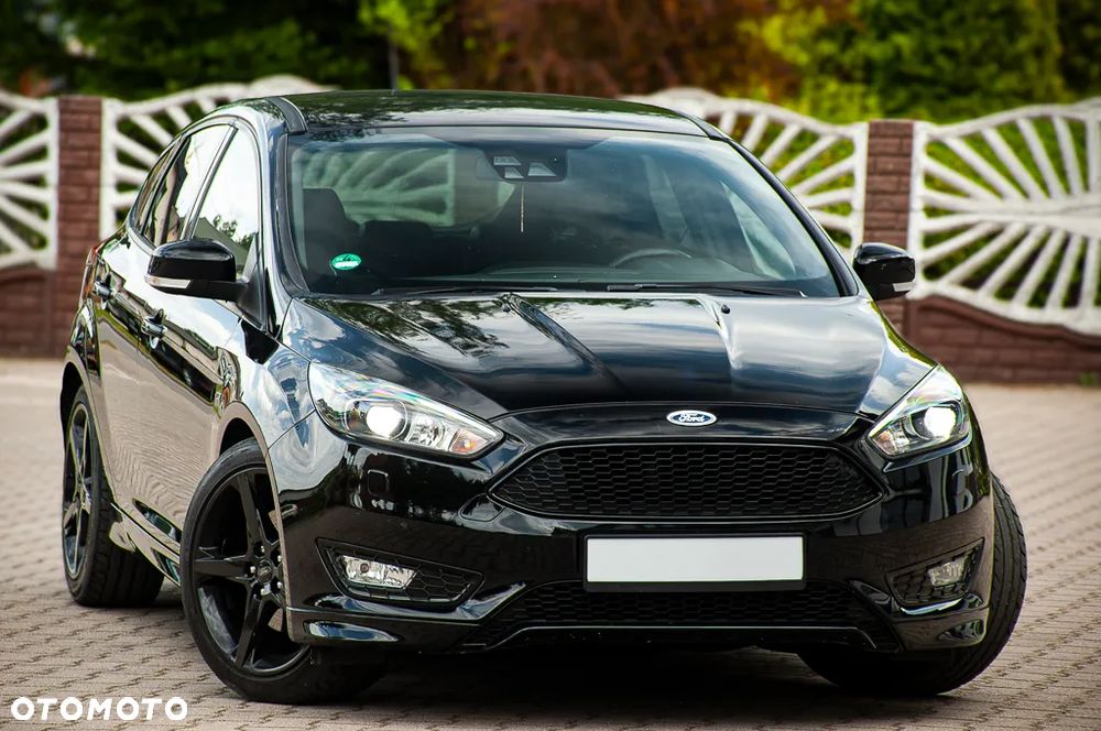 Ford Focus 1.5 EcoBoost Titanium - 24
