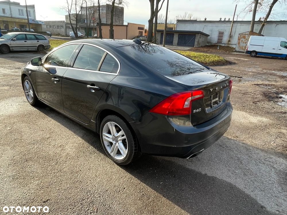 Volvo S60 - 13