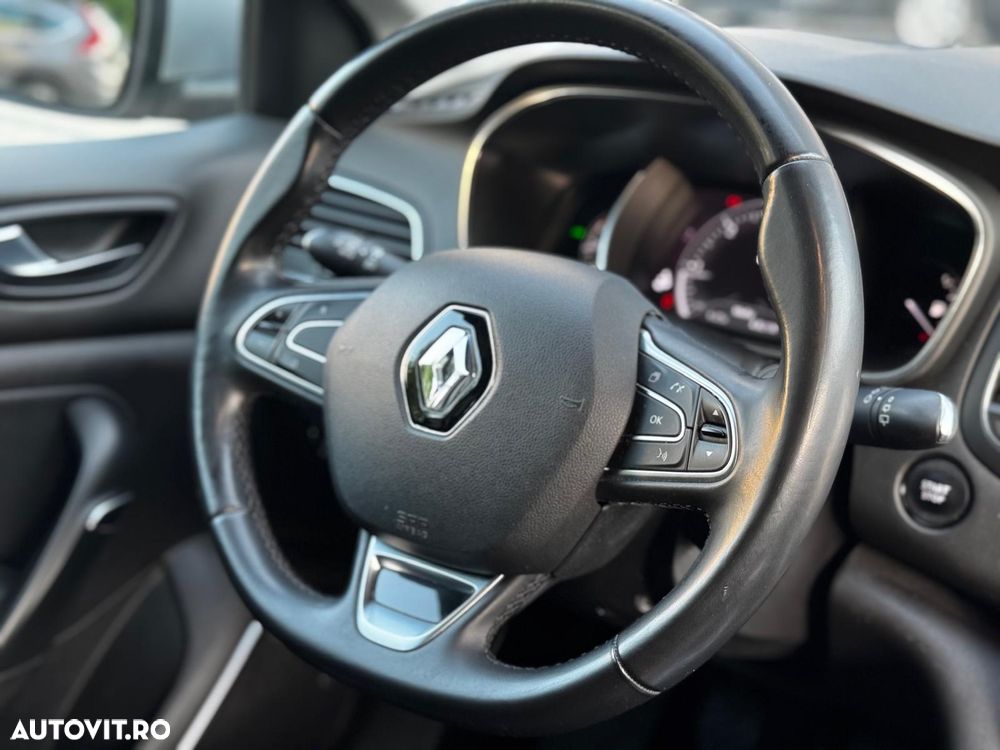 Renault Megane BLUE dCi Intens - 28
