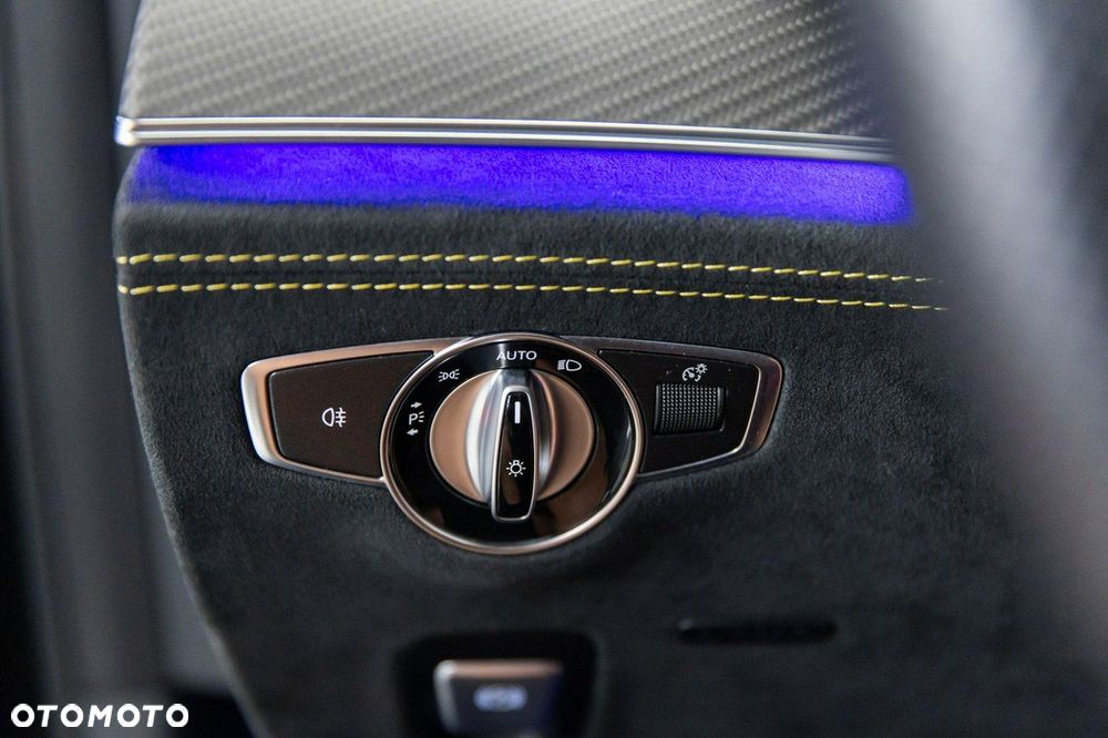 Mercedes-Benz AMG GT - 36