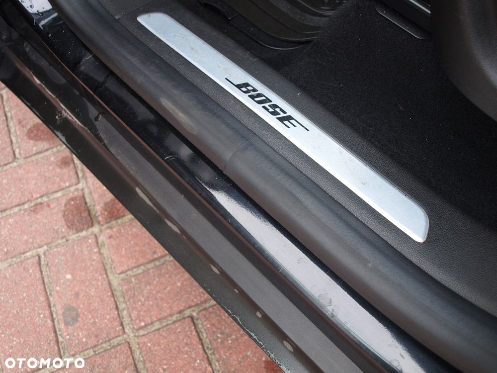 Renault Scenic TCe 140 GPF EDC BOSE EDITION - 8